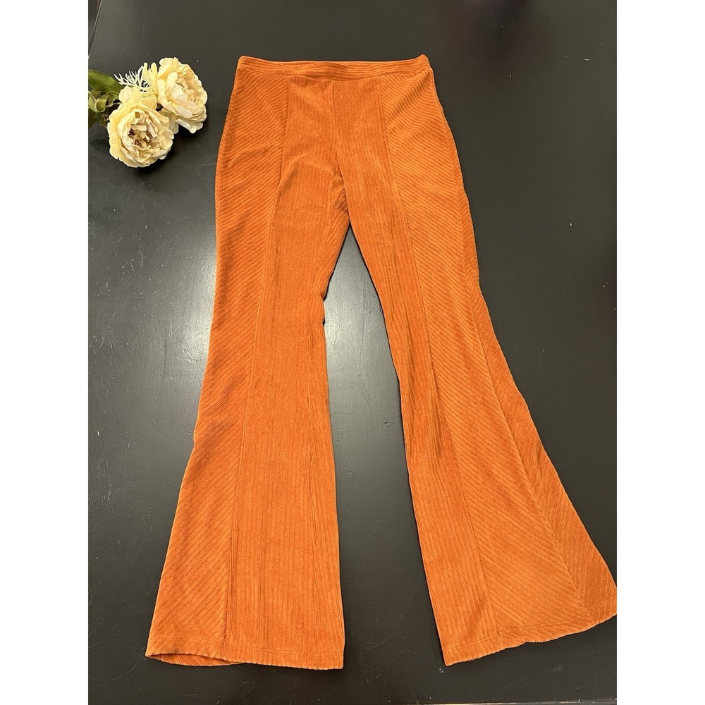 Kylie Paige NWOT Burnt Orange Ribbed Stretch Pull On Western Flare Pants Sz M